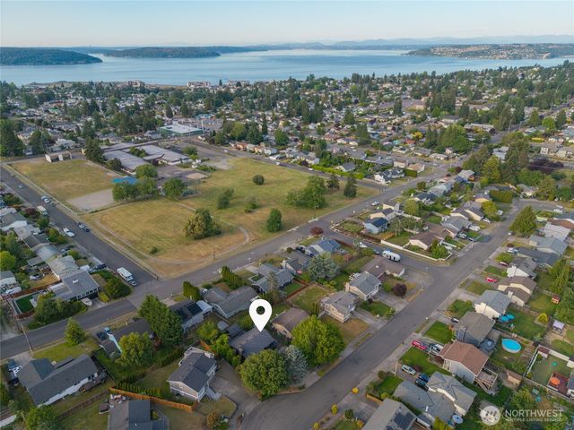 6125 N 41st Street, Tacoma, WA 98407