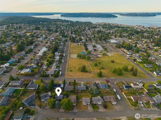 6125 N 41st Street, Tacoma, WA 98407
