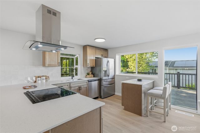 6125 N 41st Street, Tacoma, WA 98407