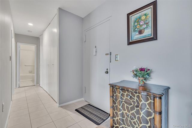 1 Lakeview Drive 4L, Peekskill, NY 10566