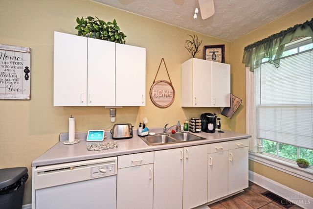 1520 Wm H Taft Road, Cincinnati, OH 45206