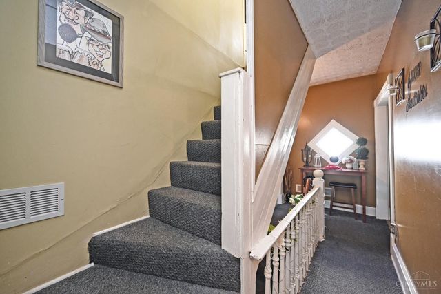 1520 Wm H Taft Road, Cincinnati, OH 45206