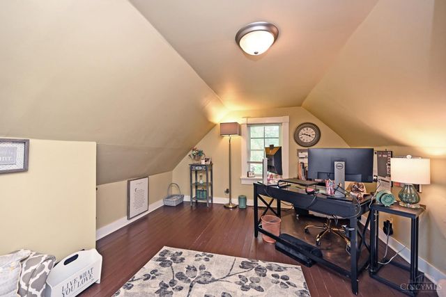 1520 Wm H Taft Road, Cincinnati, OH 45206