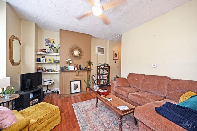 1520 Wm H Taft Road, Cincinnati, OH 45206