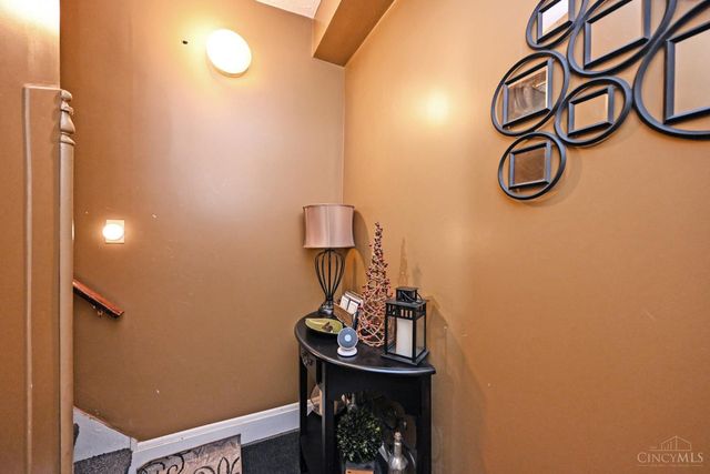 1520 Wm H Taft Road, Cincinnati, OH 45206