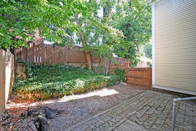 1520 Wm H Taft Road, Cincinnati, OH 45206