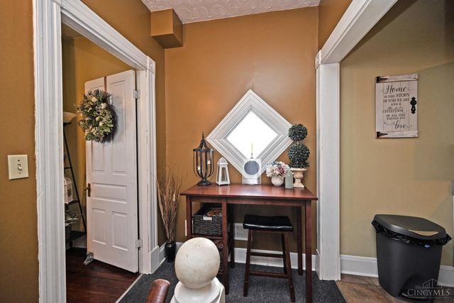 1520 Wm H Taft Road, Cincinnati, OH 45206