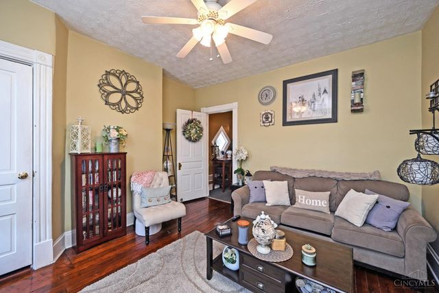 1520 Wm H Taft Road, Cincinnati, OH 45206