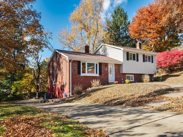 8459 Ridgemont Rd, Mccandless, PA 15237