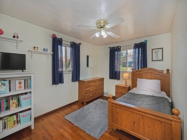 8459 Ridgemont Rd, Mccandless, PA 15237