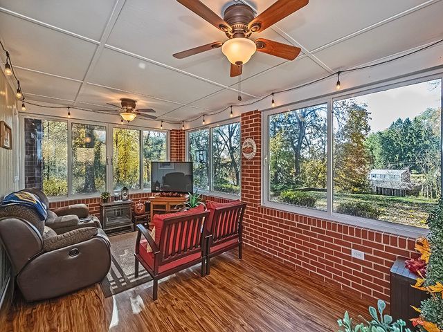 8459 Ridgemont Rd, Mccandless, PA 15237