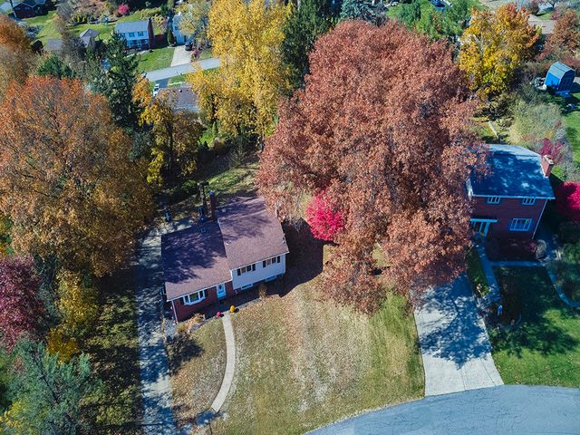 8459 Ridgemont Rd, Mccandless, PA 15237