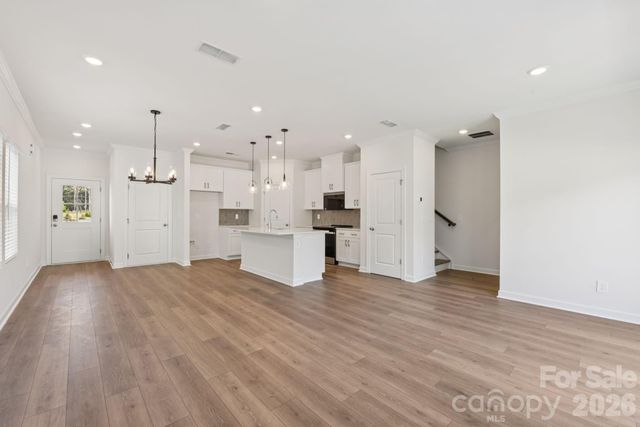 9004 Foggy Brook Loop, Charlotte, NC 28216