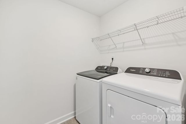 9004 Foggy Brook Loop, Charlotte, NC 28216