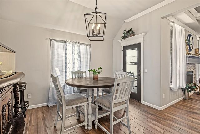713 Bison Crossing Drive, Yukon, OK 73099