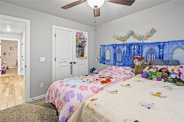 713 Bison Crossing Drive, Yukon, OK 73099