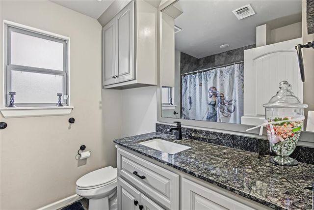 713 Bison Crossing Drive, Yukon, OK 73099