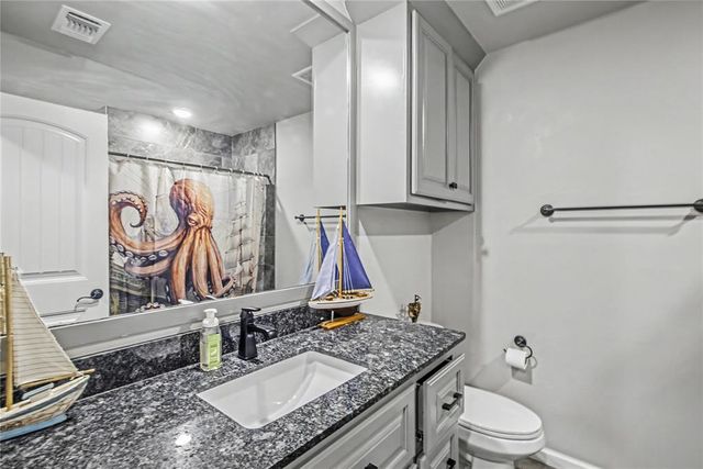 713 Bison Crossing Drive, Yukon, OK 73099