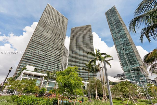 501 NE 31 3304, Miami, FL 33131