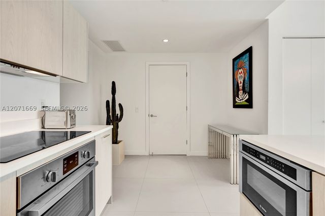 501 NE 31 3304, Miami, FL 33131