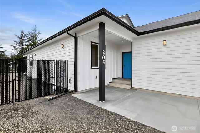 205 Canal Drive SE, Ocean Shores, WA 98569