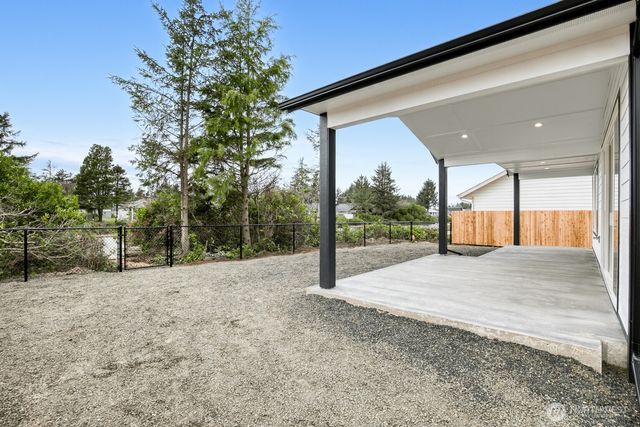 205 Canal Drive SE, Ocean Shores, WA 98569