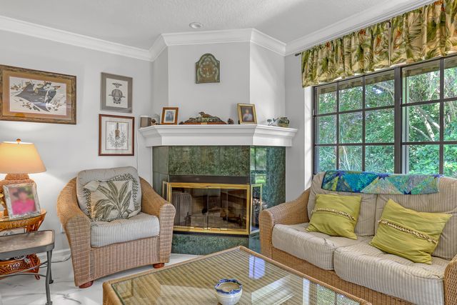652 Cypress Key Circle, Atlantis, FL 33462