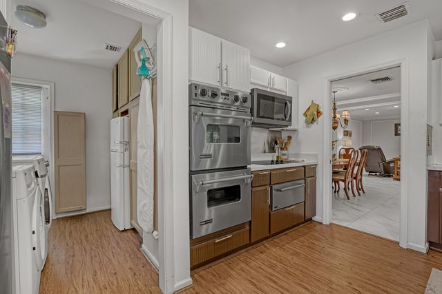 652 Cypress Key Circle, Atlantis, FL 33462