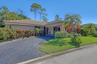 652 Cypress Key Circle, Atlantis, FL 33462