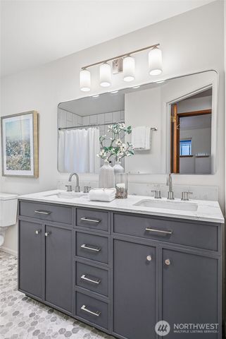 12018 12th Avenue NW, Seattle, WA 98177