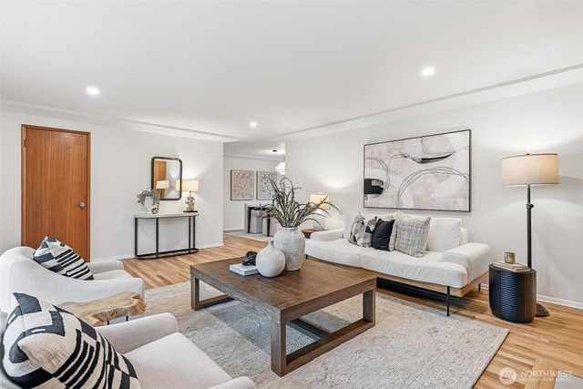 12018 12th Avenue NW, Seattle, WA 98177