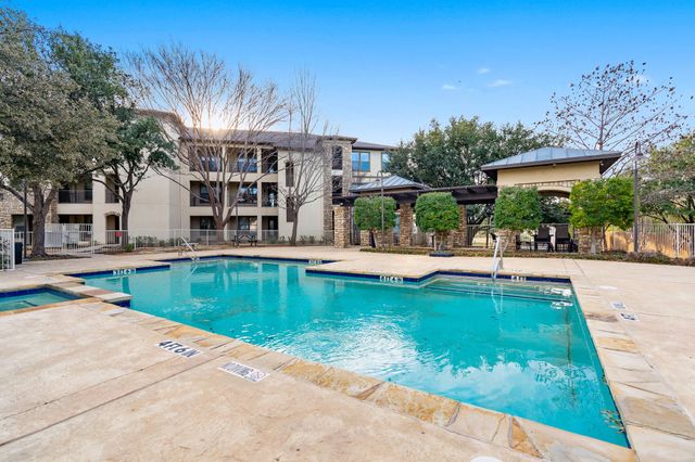 452 Waters Edge Drive 822, Hickory Creek, TX 75065