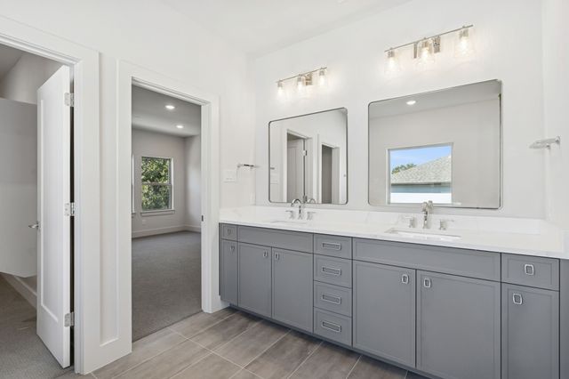 452 Waters Edge Drive 822, Hickory Creek, TX 75065
