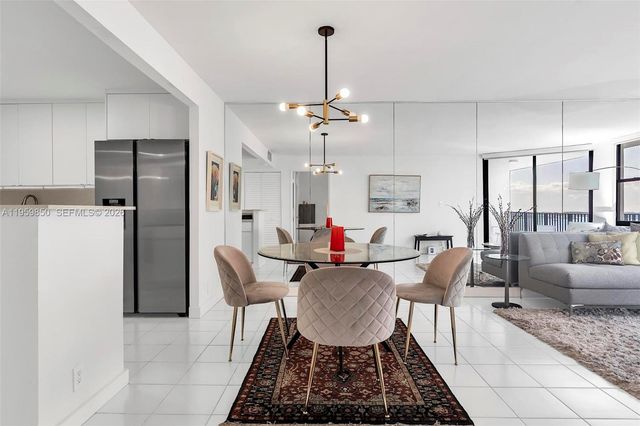 1865 Brickell Ave A1502, Miami, FL 33129