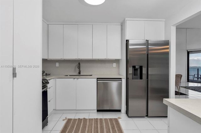 1865 Brickell Ave A1502, Miami, FL 33129