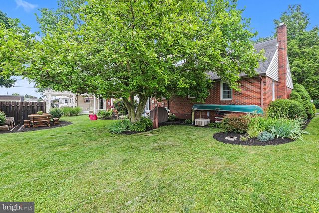 7020 JEFFERSON ST, Harrisburg, PA 17111