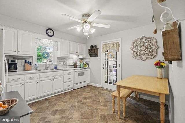 7020 JEFFERSON ST, Harrisburg, PA 17111