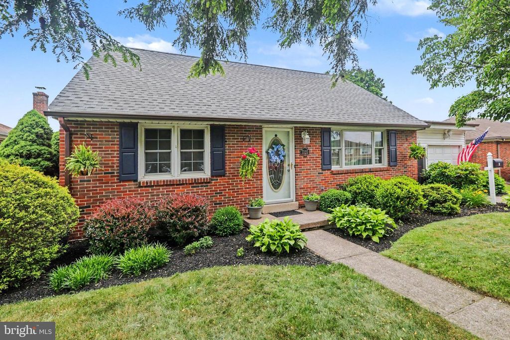 7020 JEFFERSON ST, Harrisburg, PA 17111