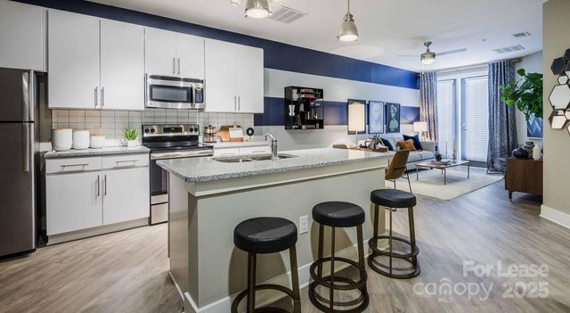 1000 Central Avenue B3, Charlotte, NC 28204