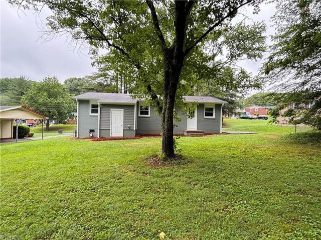 1332 Calvert Drive, Winston-salem, NC 27107