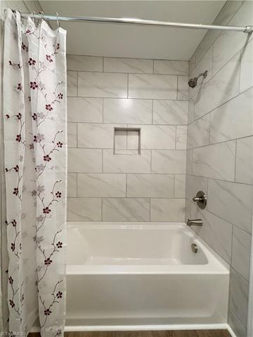 1332 Calvert Drive, Winston-salem, NC 27107