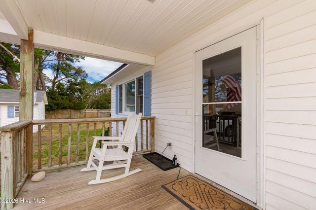 527 Marshallberg Road, Smyrna, NC 28579