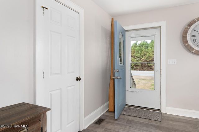 527 Marshallberg Road, Smyrna, NC 28579