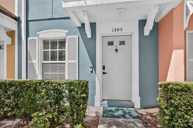 12311 KENSINGTON LAKES Drive 1305, Jacksonville, FL 32246