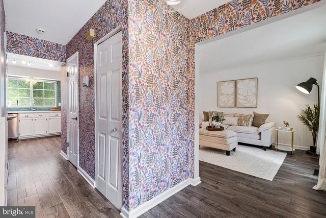 14955 CARRIAGE SQUARE DR, Silver Spring, MD 20906