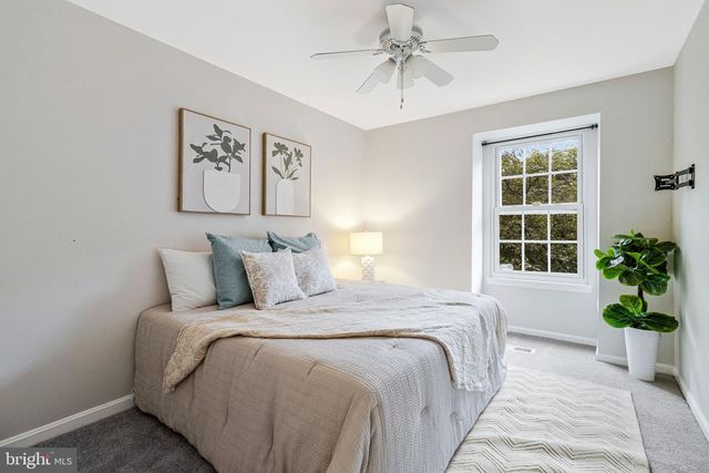 14955 CARRIAGE SQUARE DR, Silver Spring, MD 20906