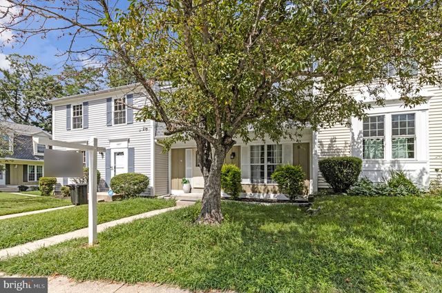 14955 CARRIAGE SQUARE DR, Silver Spring, MD 20906