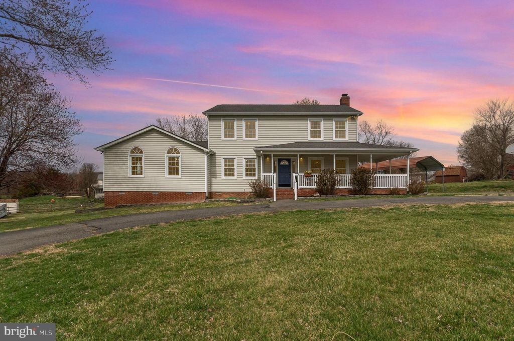 5822 BLUE RIDGE RD, Mineral, VA 23117
