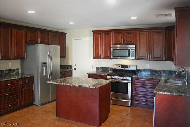 6468 Cody Creek Street, Las Vegas, NV 89149