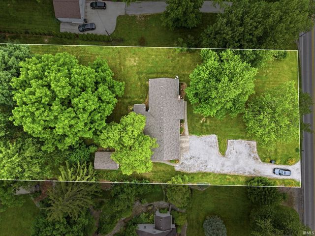 8732 Winchester Road, Fort Wayne, IN 46819